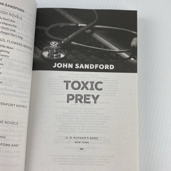 Toxic Prey Novel by John Sandford Paperback Book - Picture 8 of 9